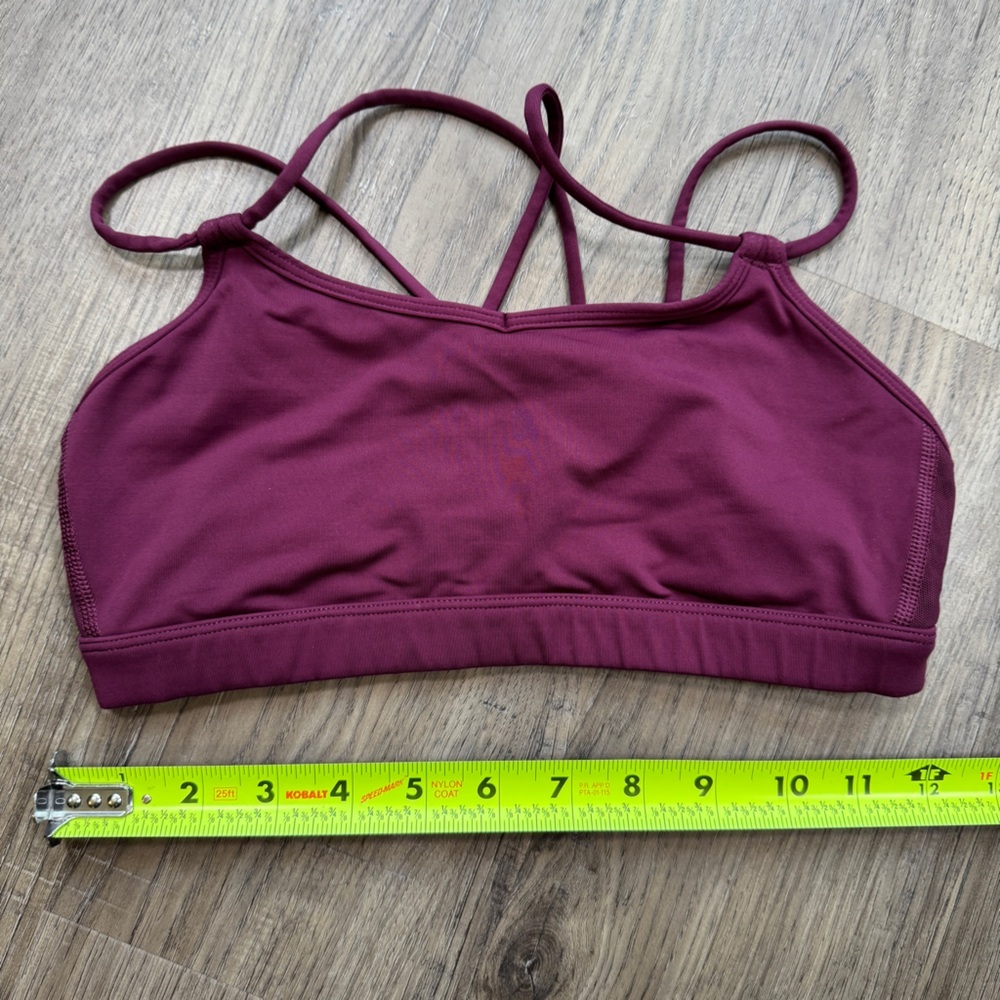 Lululemon Strappy Purple Sports Bra - Size 4 - Picture 6 of 7